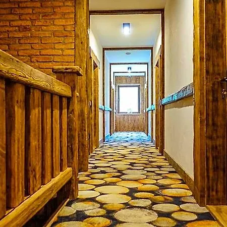 Hotell Ranc Regetovka *